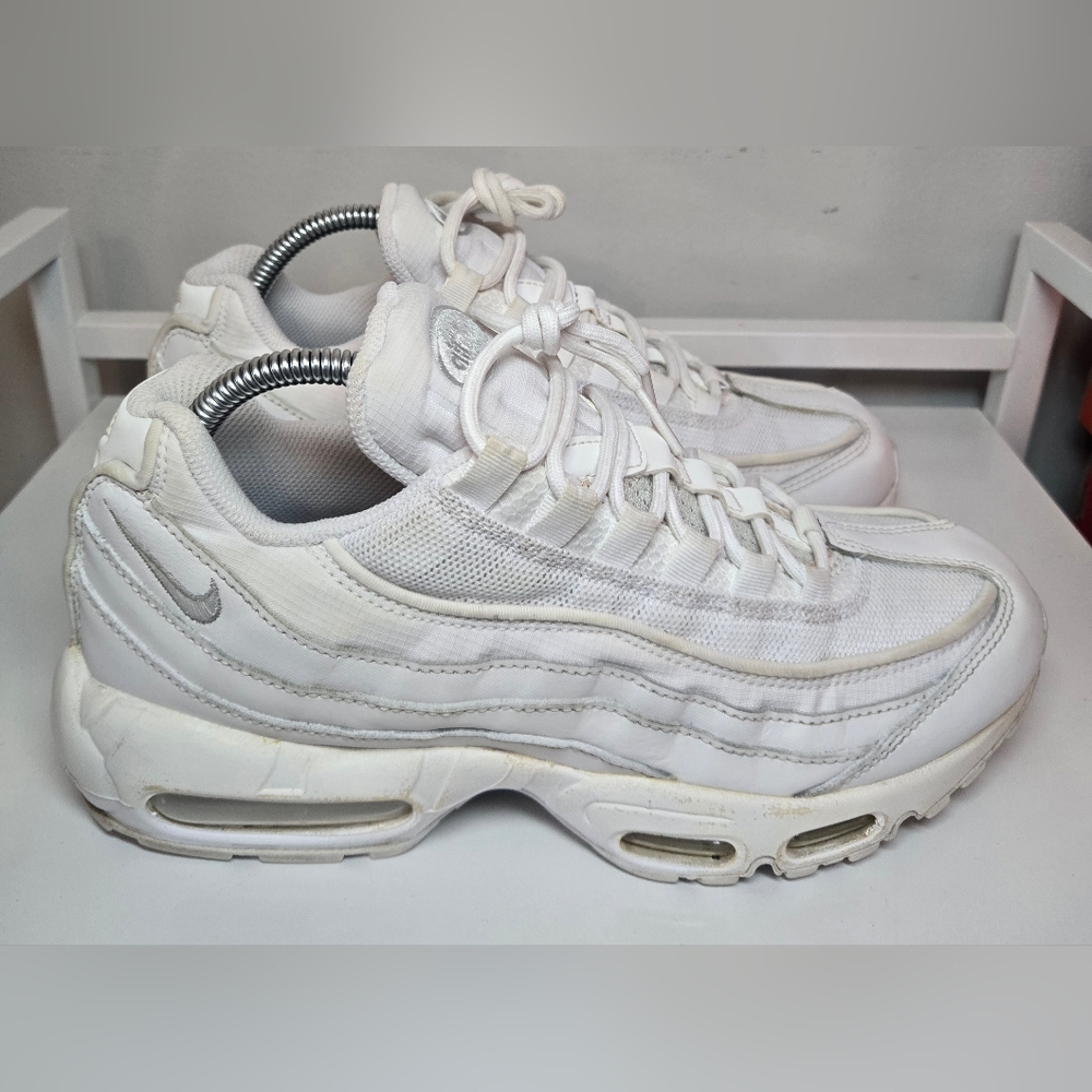 Nike Air Max 95 Triple White Sneakers